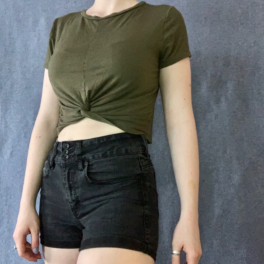 Tied Green Cropped Shirt